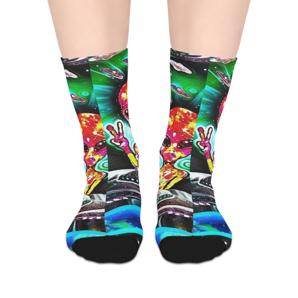Psychedelic Space Alien Mid-Length Socks — Colorful Cosmic Trippy Design
