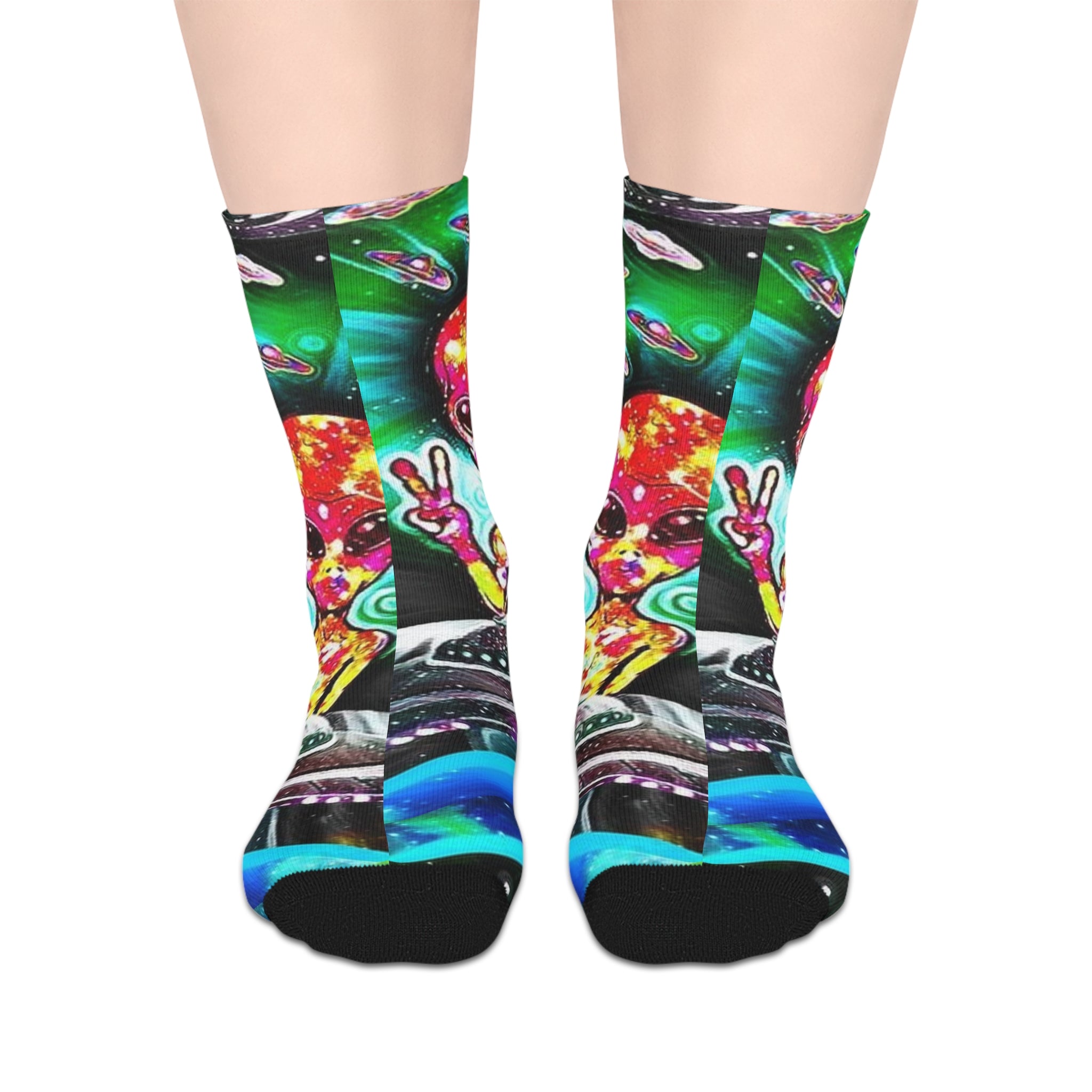 Psychedelic Space Alien Mid-Length Socks — Colorful Cosmic Trippy Design