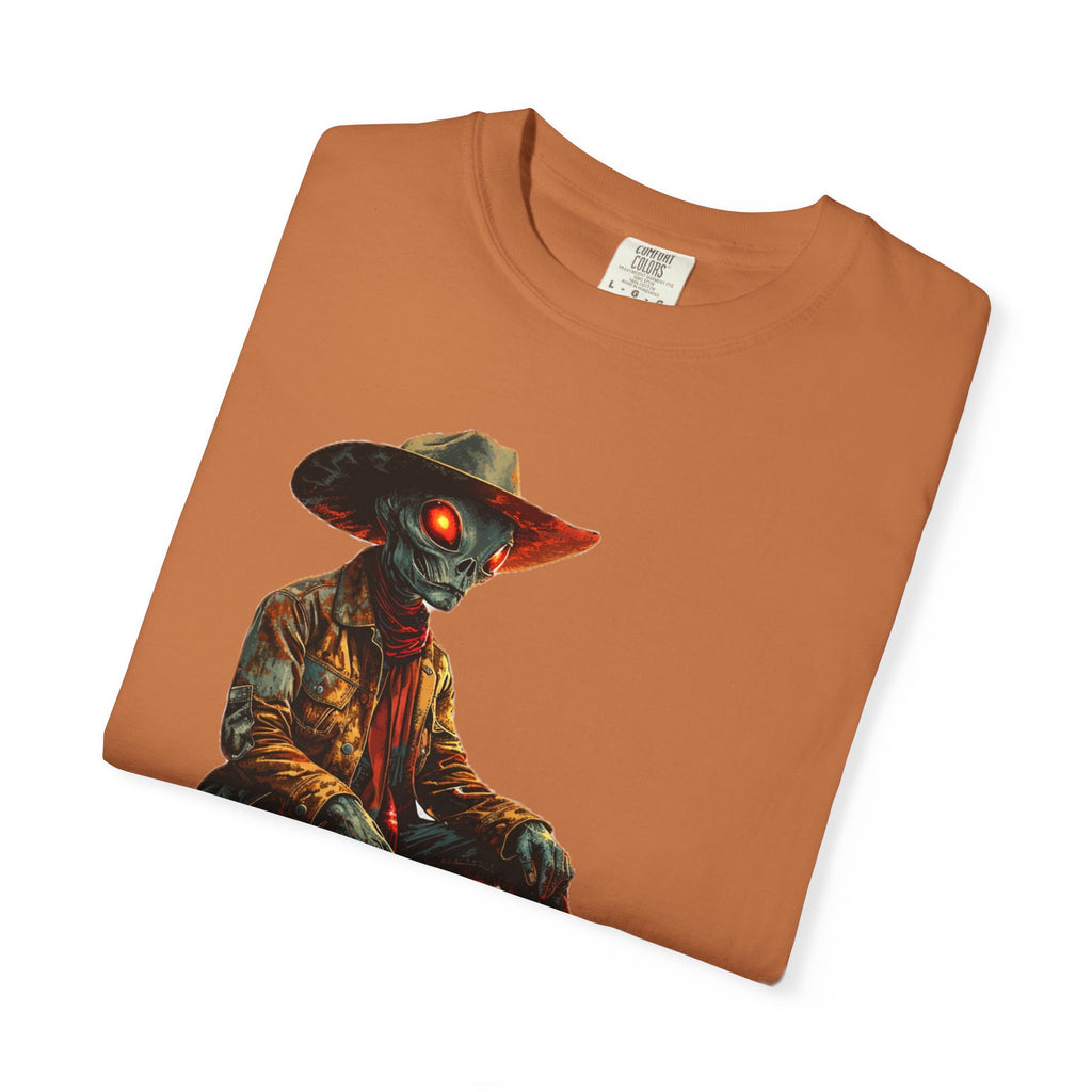 Gettin’ Weird Alien Cowboy Tee – Vintage Western Graphic Shirt
