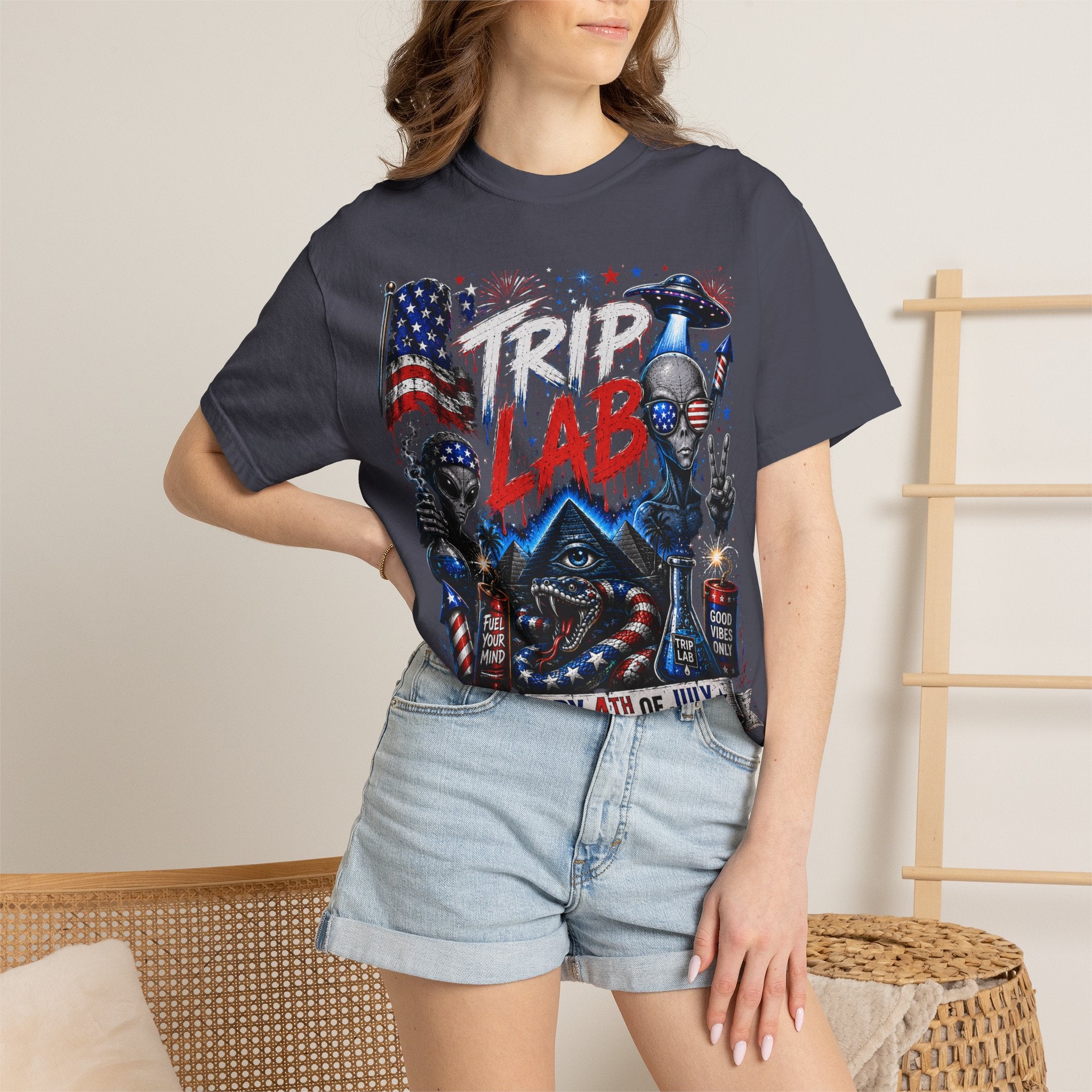 4th of July Alien BBQ T-Shirt — Trip Lab Patriotic Graphic Tee