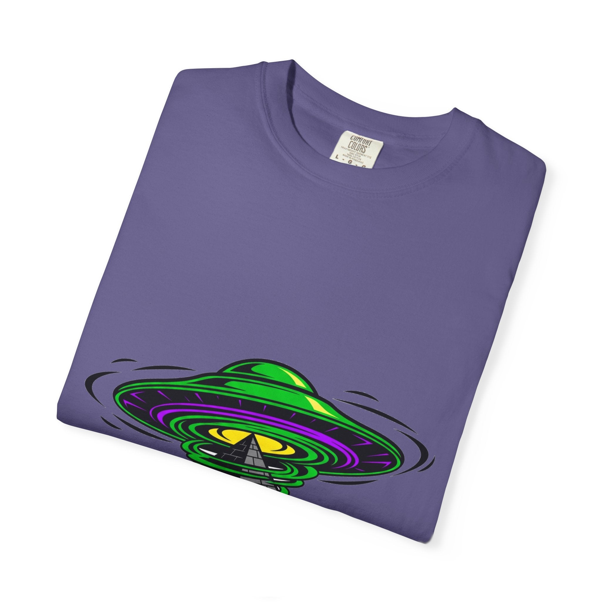 Alien Graphic T-Shirt, Cosmic Tee, Unisex Casual Wear, Perfect for Festivals, Gifts for Sci-Fi Fans, Unique Art Tee