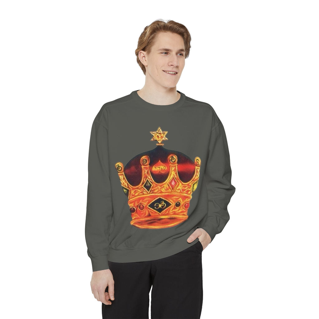 Crown Graphic Unisex Sweatshirt - Stylish & Comfortable Printify