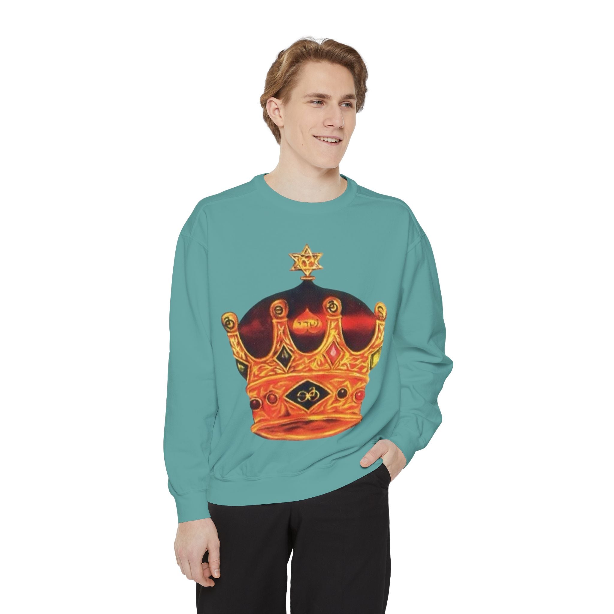 Crown Graphic Unisex Sweatshirt - Stylish & Comfortable Printify