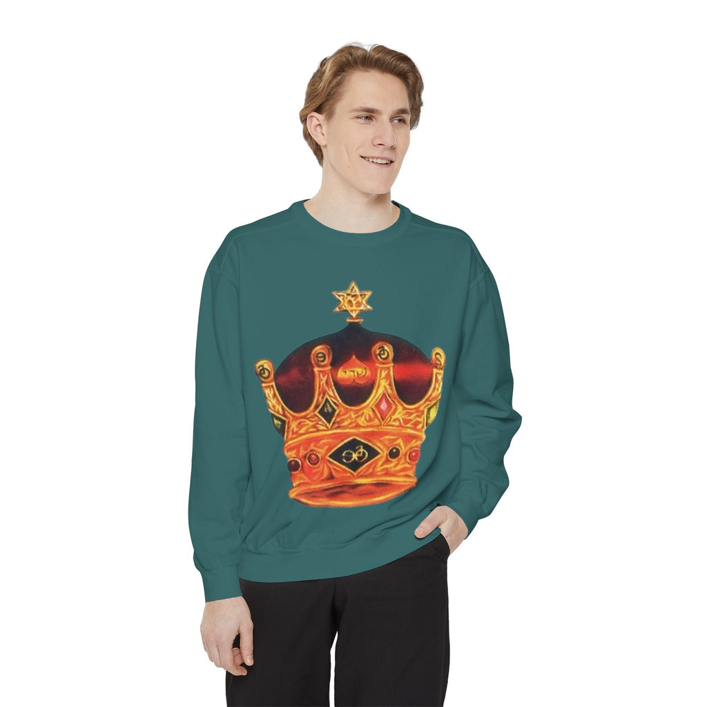 Crown Graphic Unisex Sweatshirt - Stylish & Comfortable Printify