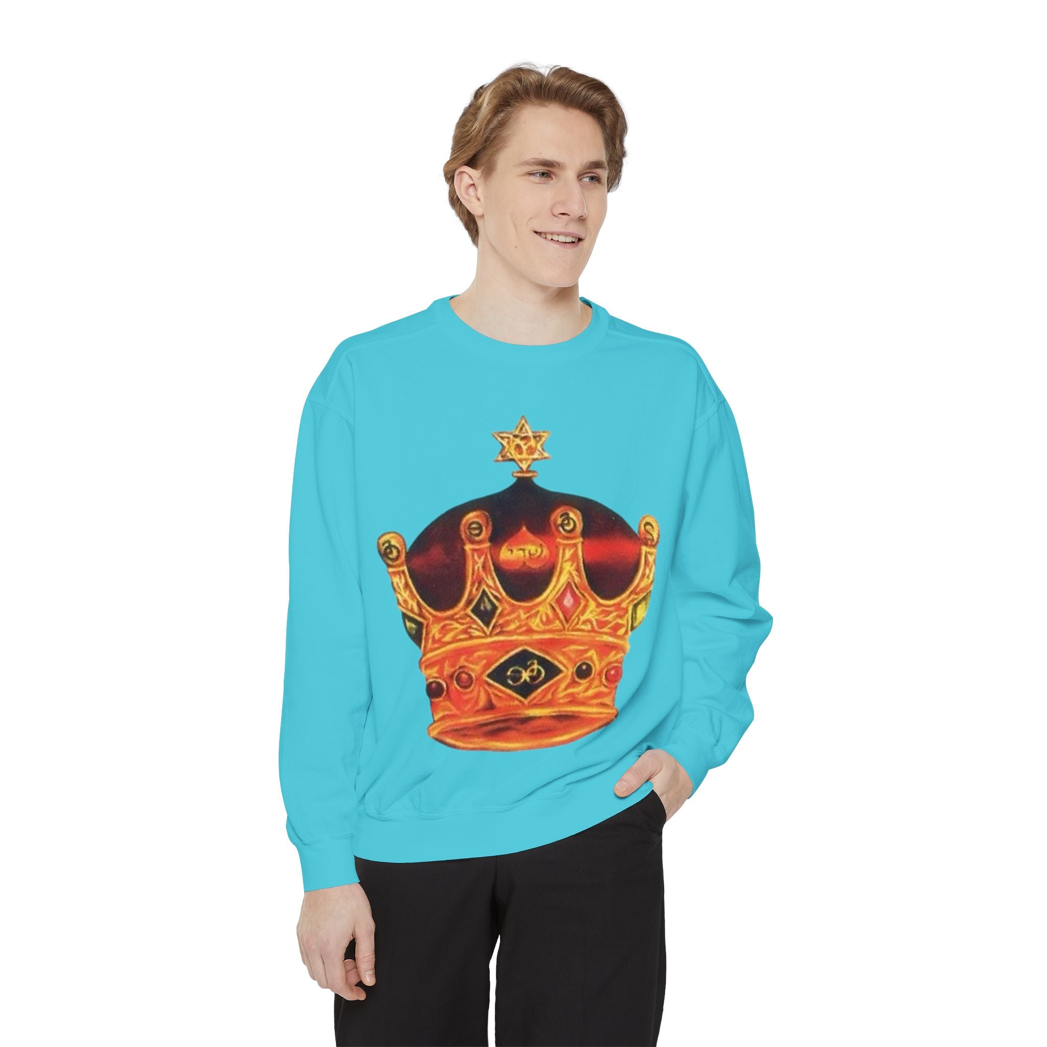 Crown Graphic Unisex Sweatshirt - Stylish & Comfortable Printify