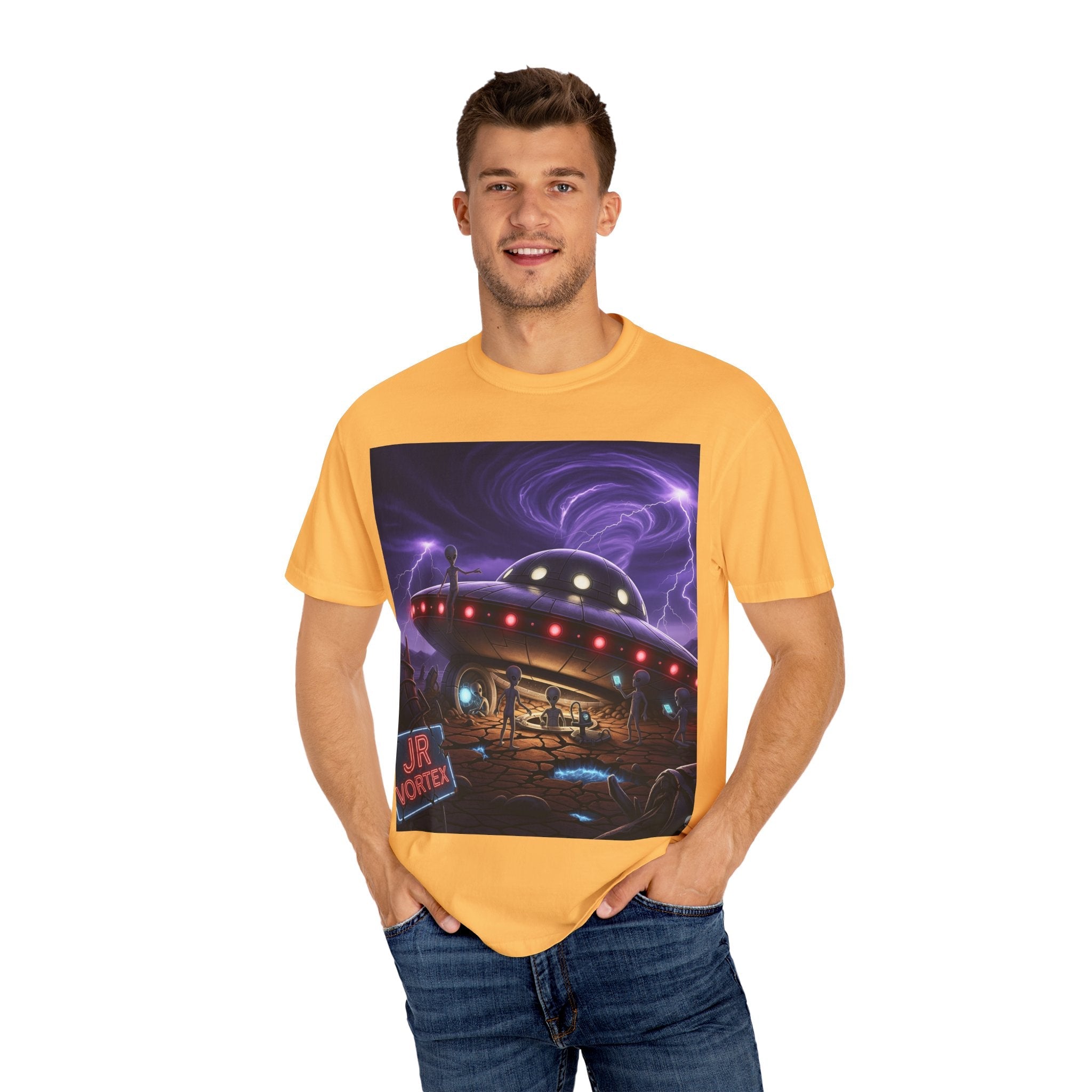 Unisex Garment-Dyed T-shirt 💫