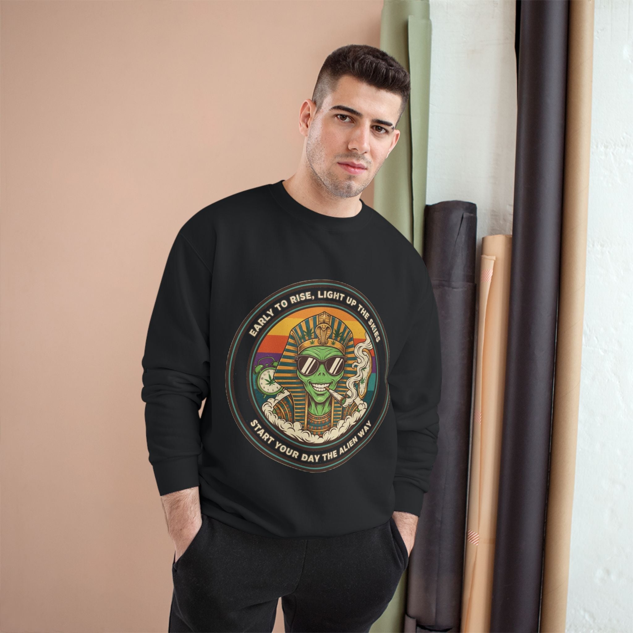 Vintage Pharoah Skate Crewneck Sweatshirt – Retro Skateboard King Graphic